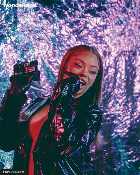 Latto's Leaked Nudes: The Scandal Unveiled